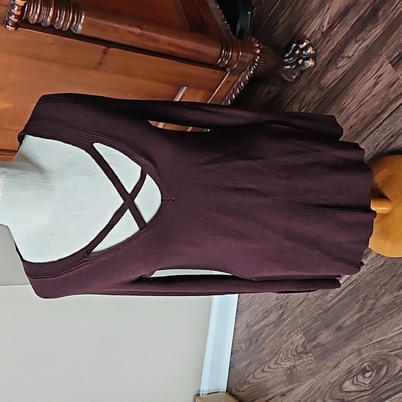 Free People Plum Burgundy Sweater Size XS - Picture 1 of 4